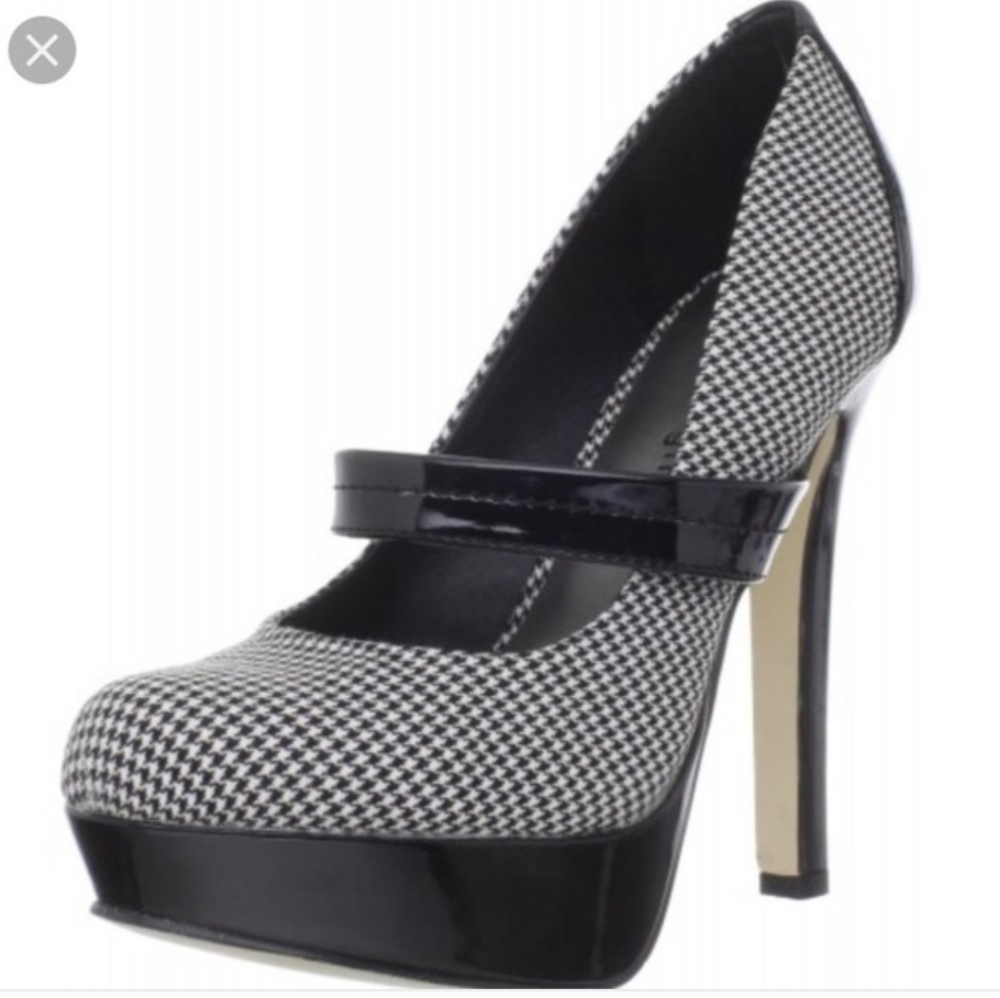 Last call: Vexx Mary Jane Pump